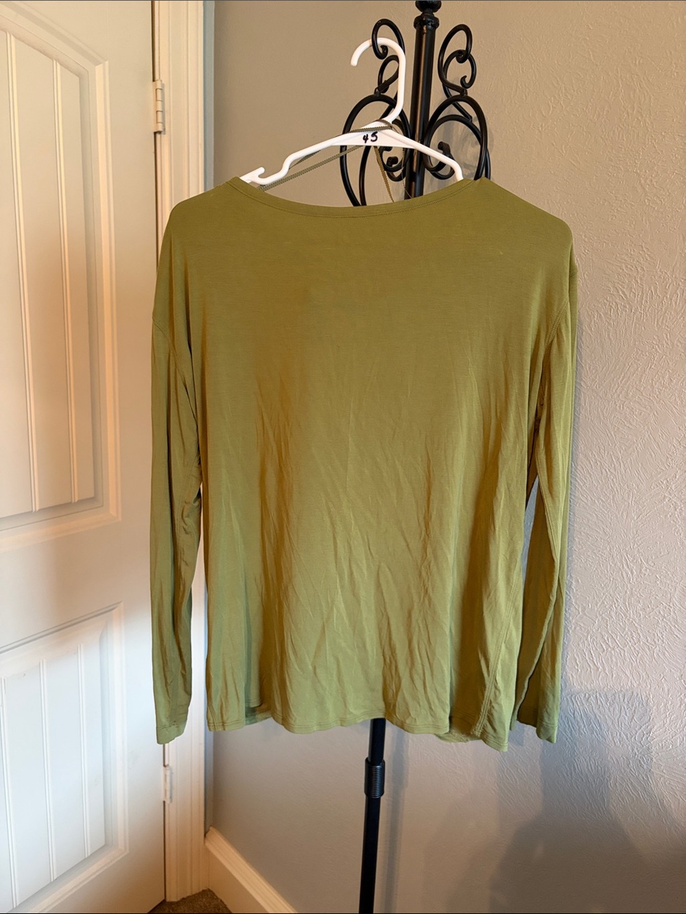 Lululemon Modal Blend Long  Sleeve Open Back Women's Top